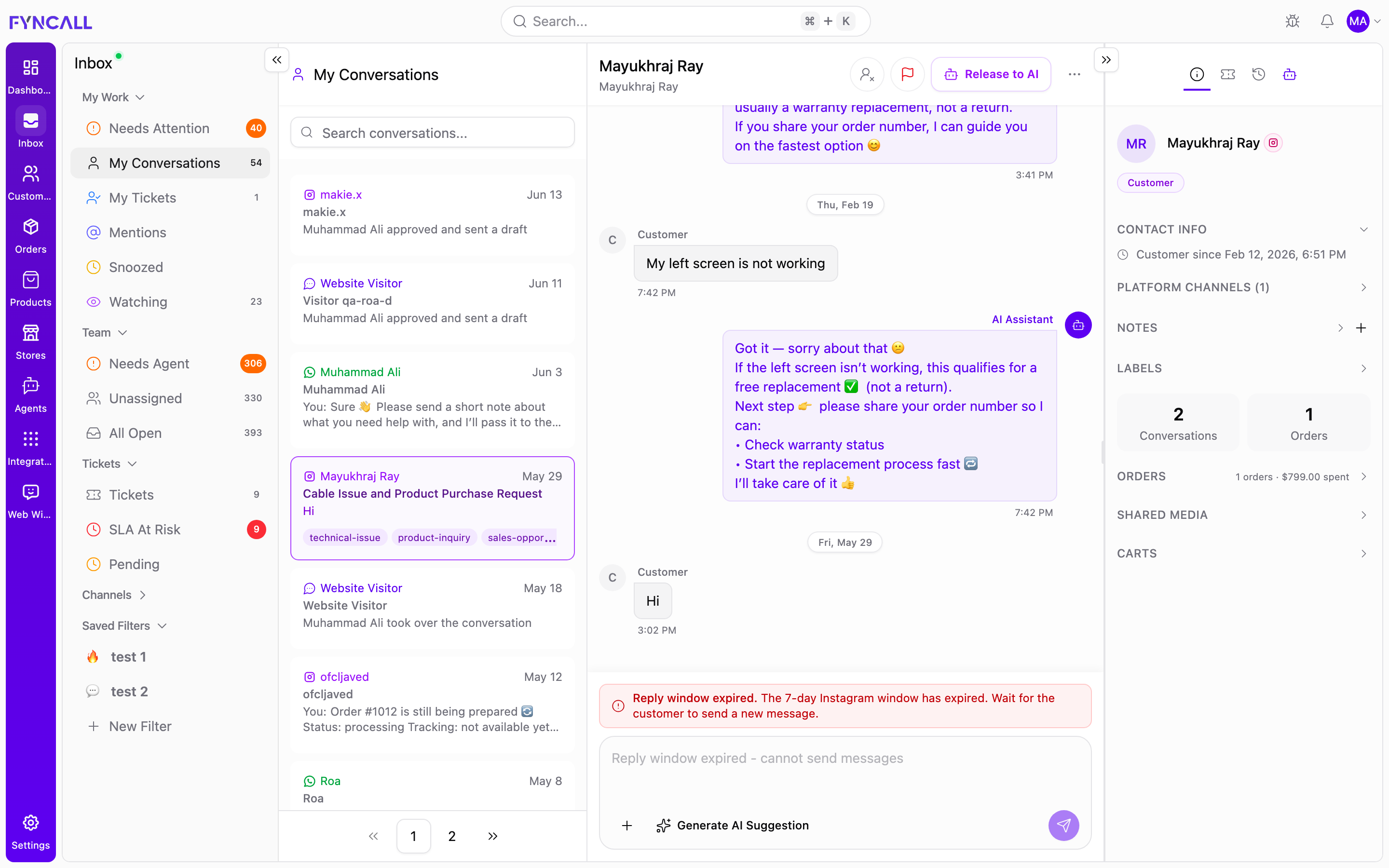 Open conversation with the reply composer and AI suggestion
